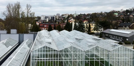 Agro-Sur wykorzystało swoje długoletnie doświadczenie, budując nam szklarnię dydaktyczną precyzyjnie dopasowaną do naszych wymagań.